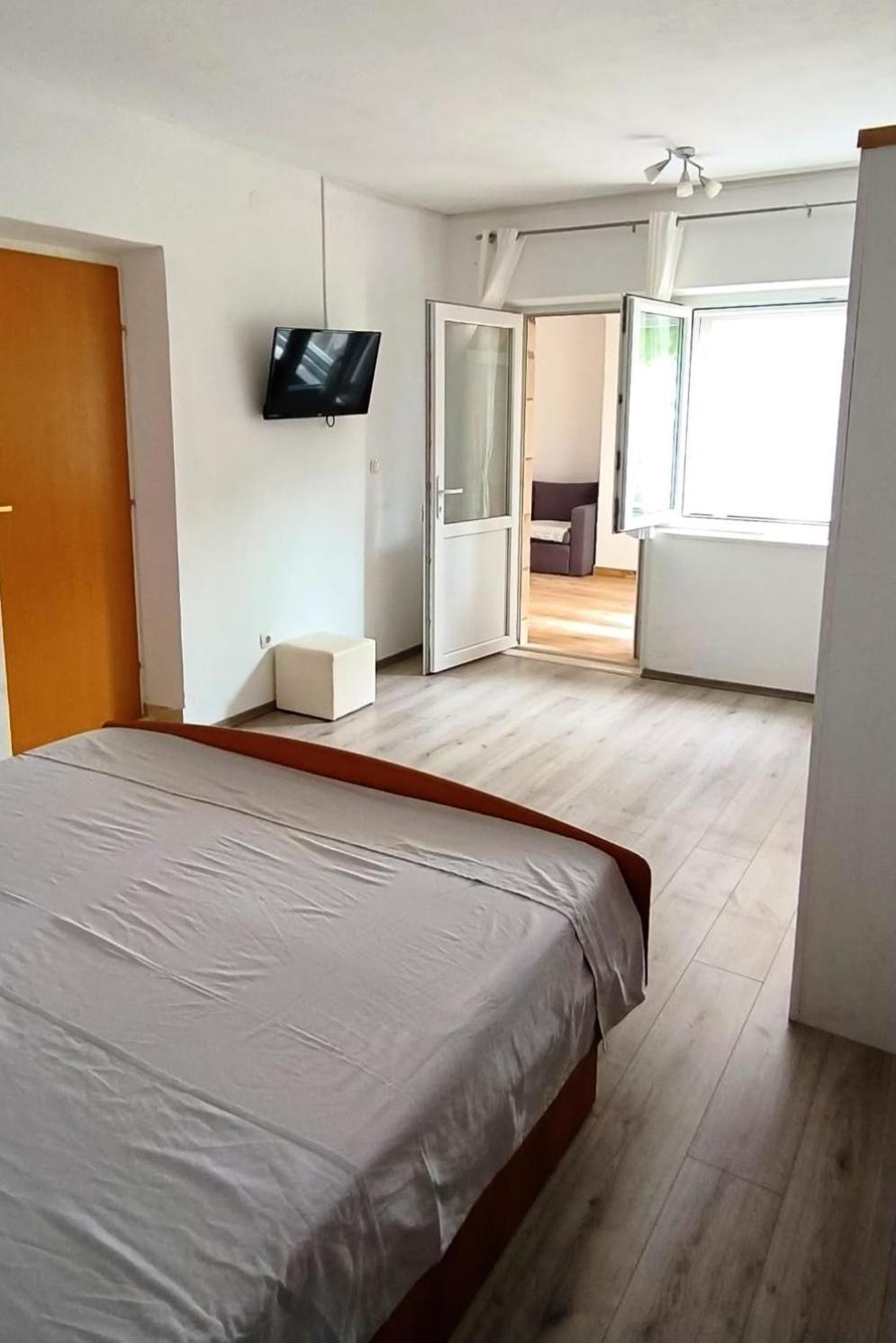 Apartments By The Sea Lumbarda, Korcula - 9330 Rum bild